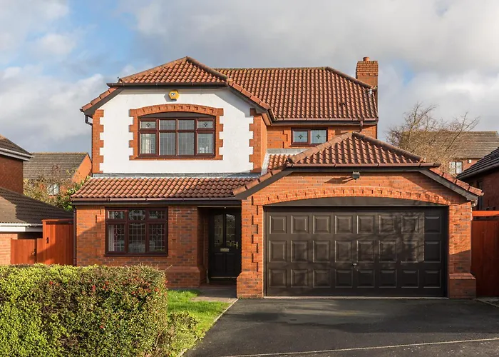 Drayton Manor House Free Parking