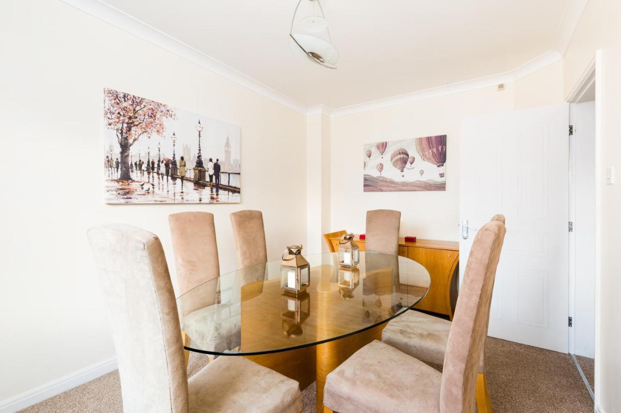 Holiday home Drayton Manor House Free Parking Tamworth
